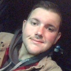 Meet your Posher, Dustin